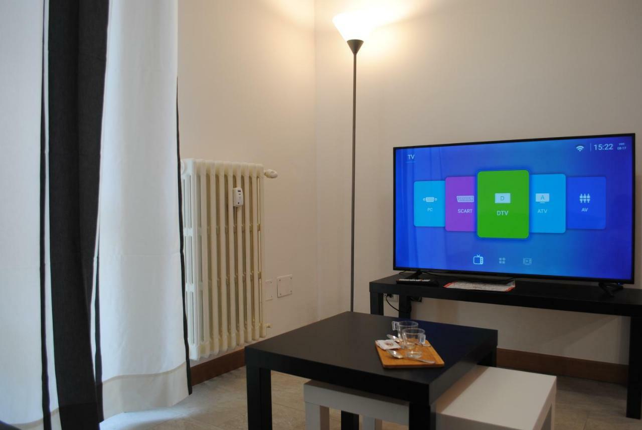 Bnbook - Galbiati Flat Лиссоне Экстерьер фото